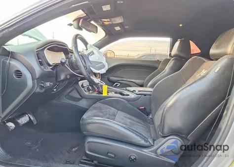 2018 Dodge Challenger R/T 392 z USA, uszkodzony, nr VIN 2C3CDZFJ9JH224018